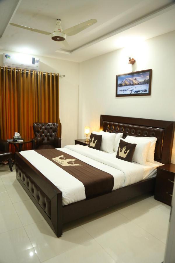 Bed and Breakfast Grand Royal Islamabad Zewnętrze zdjęcie