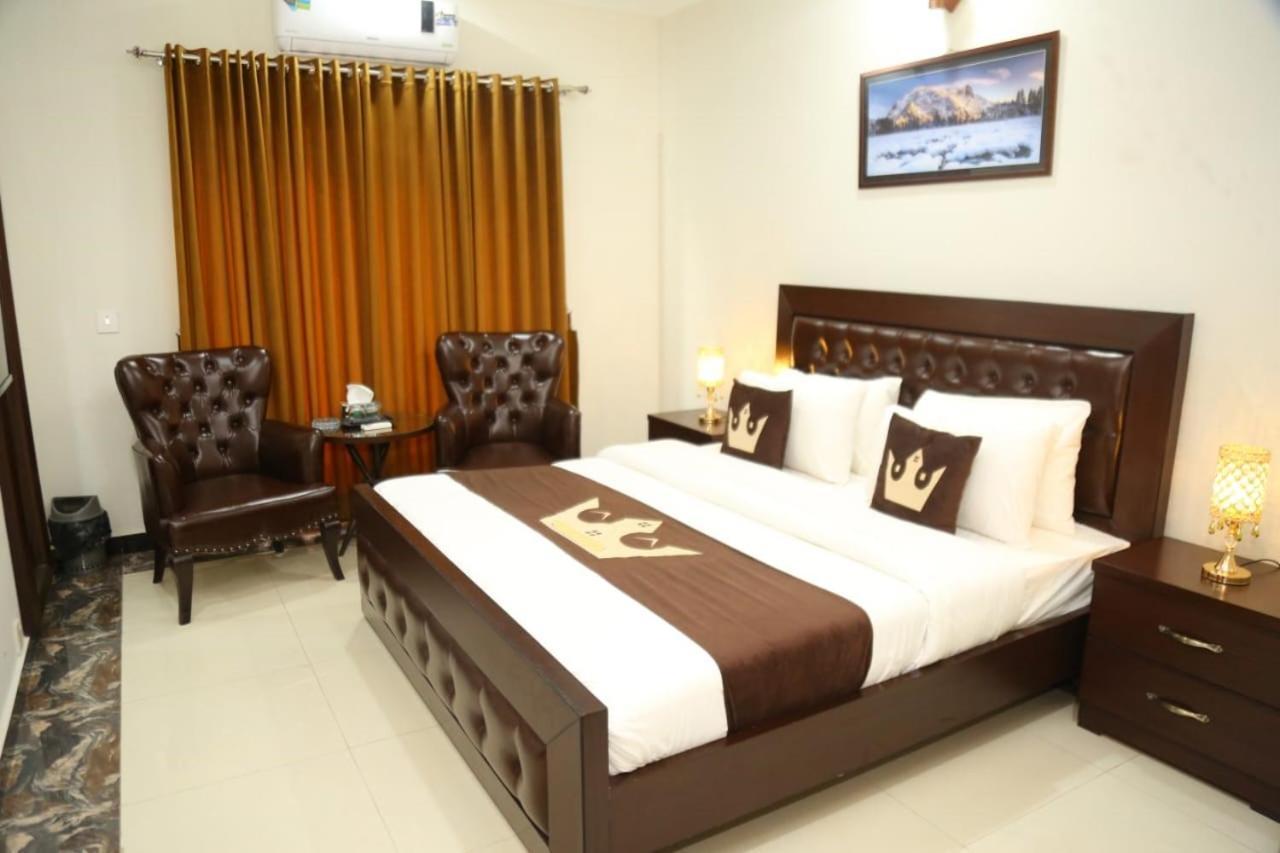 Bed and Breakfast Grand Royal Islamabad Zewnętrze zdjęcie