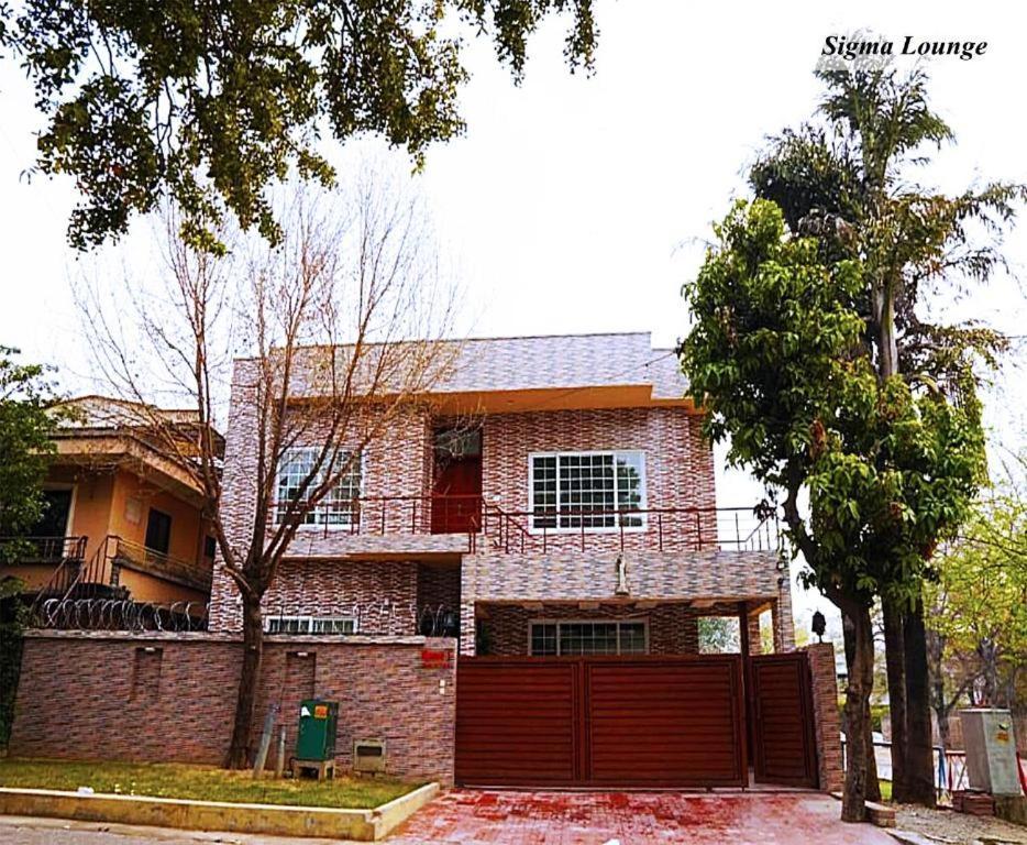 Bed and Breakfast Grand Royal Islamabad Zewnętrze zdjęcie