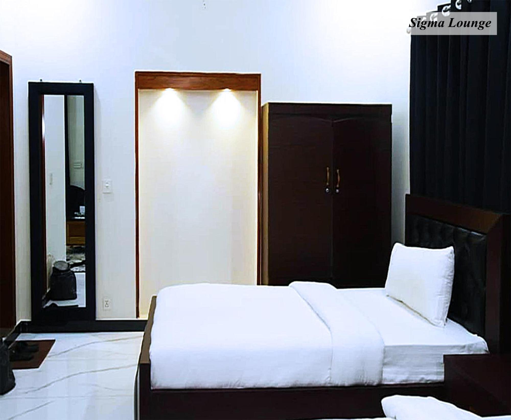 Bed and Breakfast Grand Royal Islamabad Zewnętrze zdjęcie